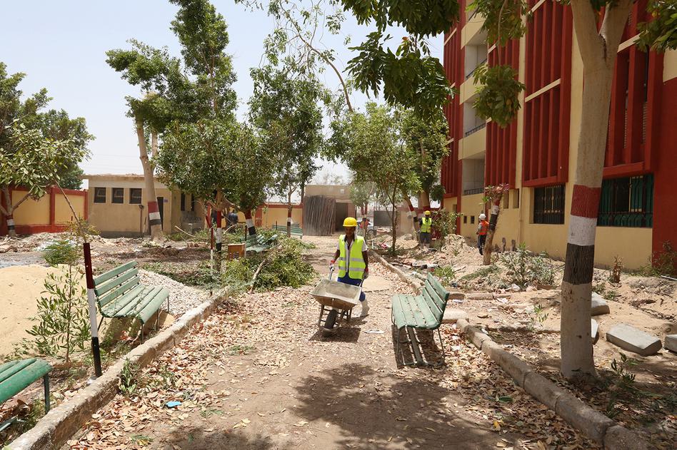 Renovating Fatateeh Primary School in Egypt to host 279 students, providing short-term employment opportunities to unskilled and semi-skilled workers as well as access to basic infrastructure services.