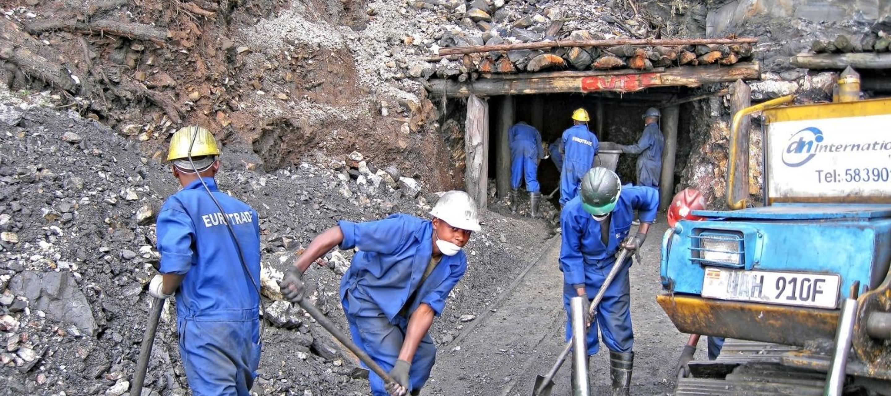 Photo of mining for tungsten and tantalum in the Democratic Republic of the Congo.